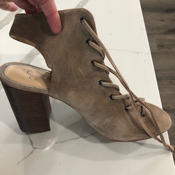 Jessica Simpson lace up heels - Picture 6 of 11